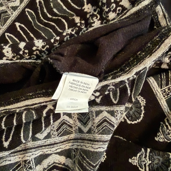 Lucky Brand Black & Beige Blouse, size small - Picture 5 of 6